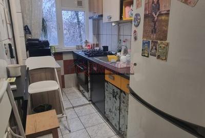 Apartament cu 3 camere în Giurgiului - 16