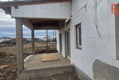 Duplex cu 5 camere cu Canalizare în Moșnița Nouă - 15