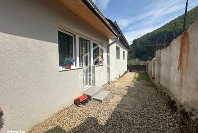 Casă cu 3 camere în Suseni - 1