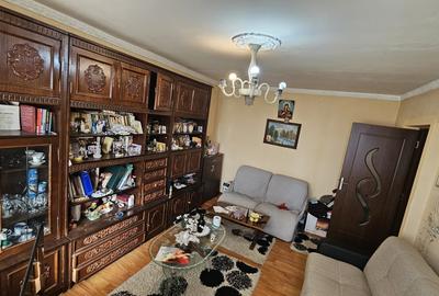 Apartament cu 2 camere decomandat în B-dul București - 19