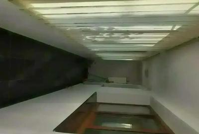 Garsonieră decomandată în Barieră - 5