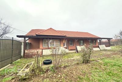 Casa 3 camere, Alunis, renovata, teren 1.214 mp - 2