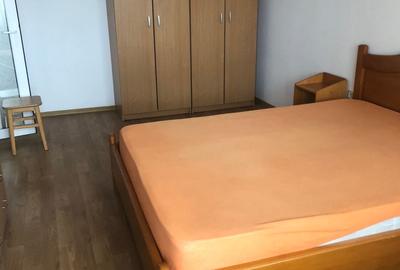 Apartament 2 camere decomandat - Tomis Nord/Campus - 400 euro/luna (Cod E2) - 2