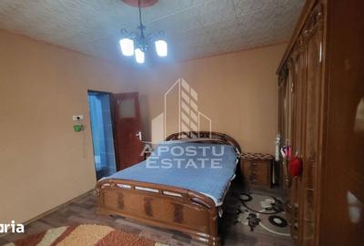 Casă cu 6 camere cu Teren 1017 Mp în Moșnița Nouă - 4