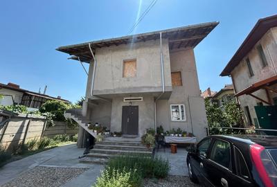 Casă individuală cu 10 camere în Brazda lui Novac