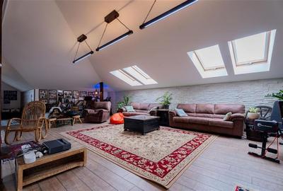 Casă individuală cu 7 camere cu Canalizare în Bucium - 33