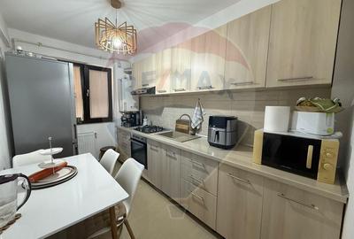 Apartament cu 3 camere semidecomandat în Pielești - 6