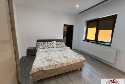 Casă individuală cu 3 camere cu Canalizare în Central - 7