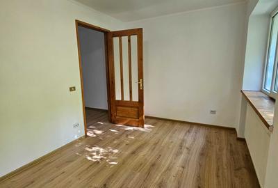 Apartament cu 2 camere semidecomandat în Central - 1