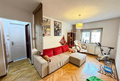 Apartament cu 3 camere decomandat în Dragoș Vodă - 3