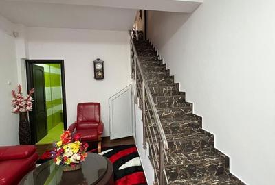 Casă cu Teren 400 Mp în Central - 11