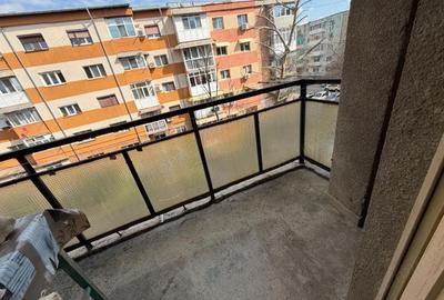 Garsonieră decomandată în Rovine - 9