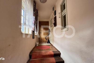 Casă cu 3 camere cu Teren 63 Mp în Roșia - 15