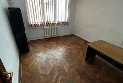 Exclusivitate!-Centru apartament cu 4 camere - 4