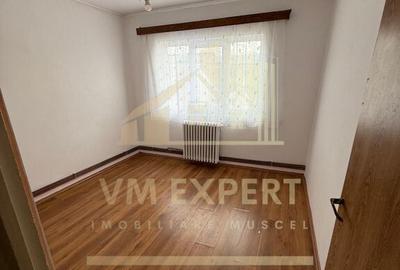 APARTAMENT 2 CAMERE ETAJ 4 VISOI ZONA MOL - 2