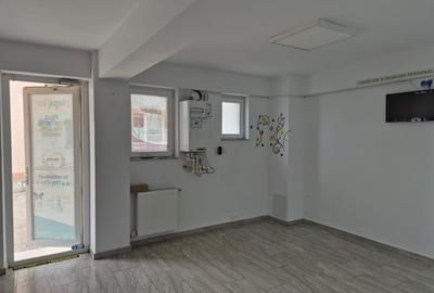 Spatiu comercial la parterul blocului, intrare separata, 59,39 mp, centrala, 2 a - 5