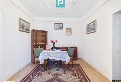Casă cu 3 camere în Cintei - 8