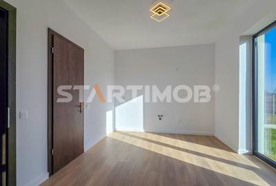 Casă individuală cu 4 camere cu Canalizare în Cristian - 9