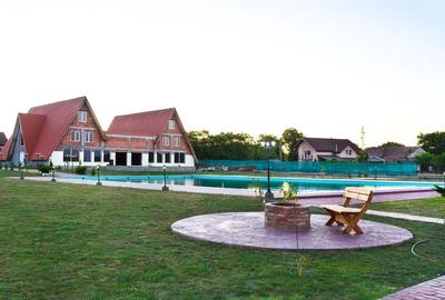 Sala de evenimente cu  piscina si foisor Biled COMISION 0 % CUMPARATOR - 24