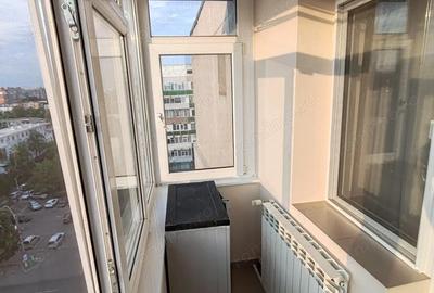 Apartament cu 4 camere decomandat în Micro 20 - 12
