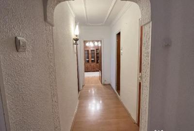 Apartament cu 2 camere decomandat în Tei - 3