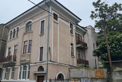 VANZARE APARTAMENT VILA INTERBELICA HALA TRAIAN