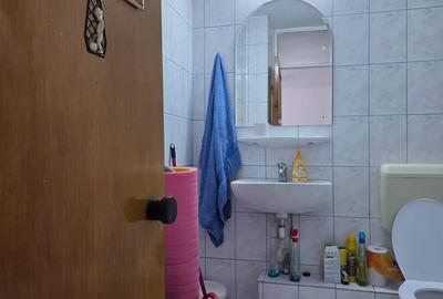 Apartament cu 3 camere decomandat în Titan - 5