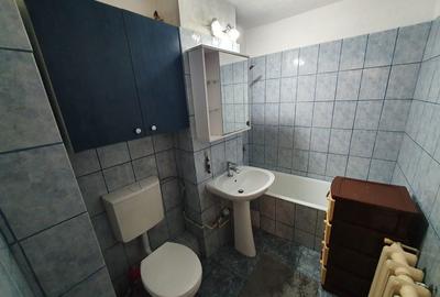 Apartament cu 4 camere decomandat în Est - 2