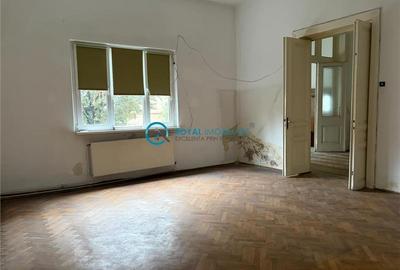 Casă individuală cu 5 camere cu Canalizare în Cantacuzino - 3