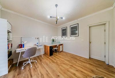 Casă cu Teren 300 Mp în Livada - 9