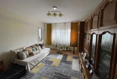 Apartament cu 2 camere decomandat în Girocului - 1