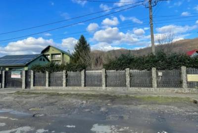 Casă cu 7 camere cu Teren 2544 Mp în Cicârlău - 16