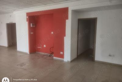 Spa?iu comercial de inchiriat in intersec?ia Delfinariu - 6