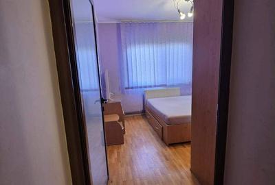 Apartament cu 3 camere decomandat în Central - 2