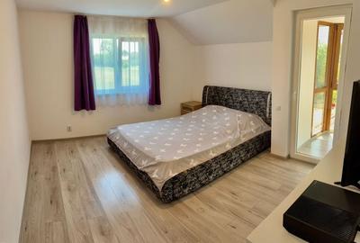 Casă cu 5 camere în Hărman, cod 8197 - 5
