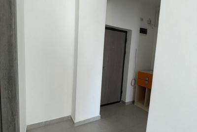 Garsonieră decomandată în Roșu - 8