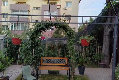 Casă cu Teren 450 Mp în Central - 1