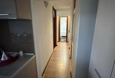 Apartament cu 3 camere în Central - 1