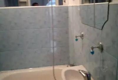 Apartament.Cu Doua Camere De Vinzare In Oradea Zona Rogerius Pretul Apartamentului.Este De 55.500Eur - 5