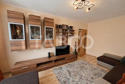 Apartament cu 3 camere decomandat, mobilat în Vasile Aaron - 4