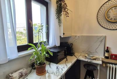 Garsonieră, mobilată în Romană - 9