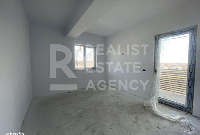 Casă cu 4 camere cu Teren 470 Mp în Central