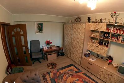 Apartament cu 3 camere, mobilat în Peninsula - 11