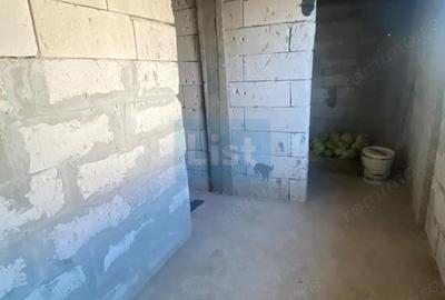 Teren de 2 mp, în Petru Rareș - 17