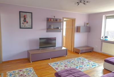 Apartament cu 4 camere decomandat în Centrul Civic - 2