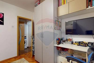 Apartament cu 2 camere semidecomandat, mobilat în Florilor - 2