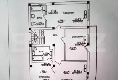 Casă cu 5 camere cu Teren 250 Mp în Central - 7