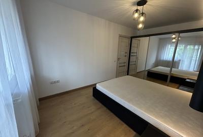 Apartament 2 camere decomandat , 56 mp , zona Porii , - 3