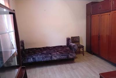 Casă cu 3 camere în Central - 10