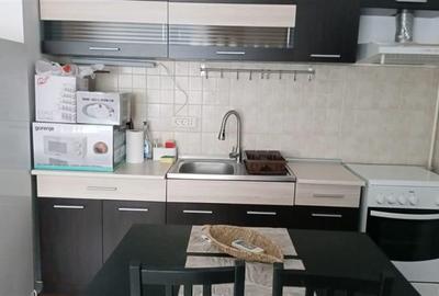 Inchirere apartament 2 camere Tei, bloc mic - 5